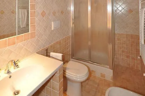 Kır Evi Talamone Guest House